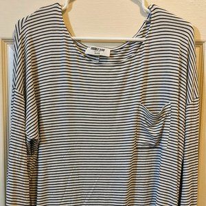 NWOT-Double Zero- Women's Soft Striped  Long Sleeve Top Women's Size Large L.